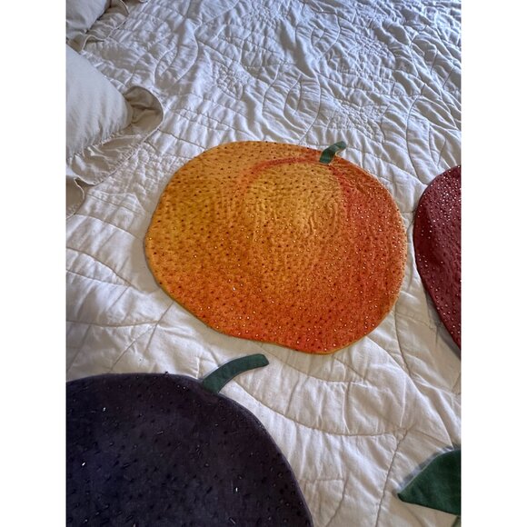 4 VTG Beaded Fruit themed Quilted Placemats Pear Apple Orange Plum table top htf - Picture 5 of 13